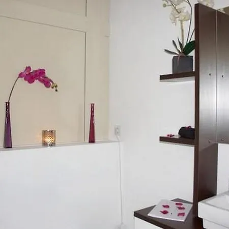 Vakantiepark Les Hauts De Lastours