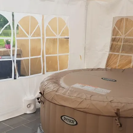 Les Hauts De Lastours *