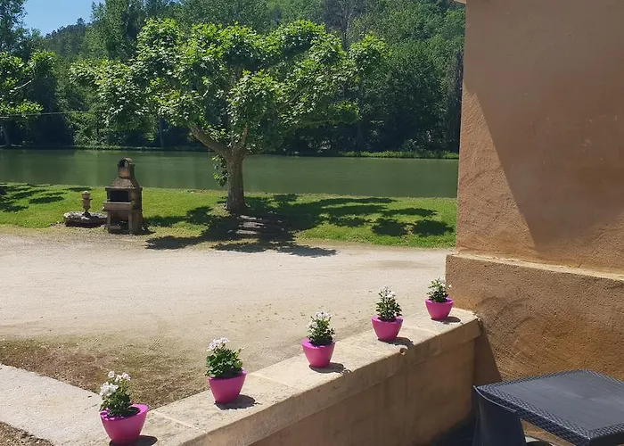 Les Hauts De Lastours *